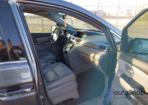 2012 Honda Odyssey Touring/Touring Elite z USA, uszkodzony, nr VIN 5FNRL5H9XCB021619